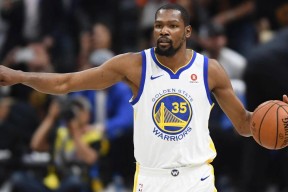 九游下载-杜兰特在拜仁比赛中重要助攻，险胜引发热议！